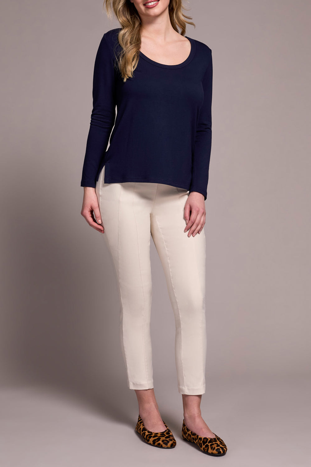 NIGHTFALL SCOOP NECK KNIT TOP
