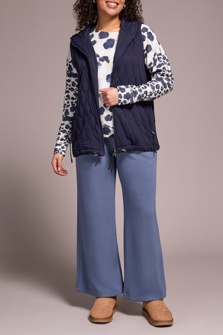 SAPPHIRE HOODED KNIT VEST
