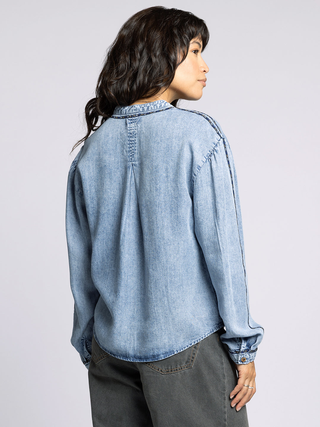 LETTIE DENIM WASH SHIRT