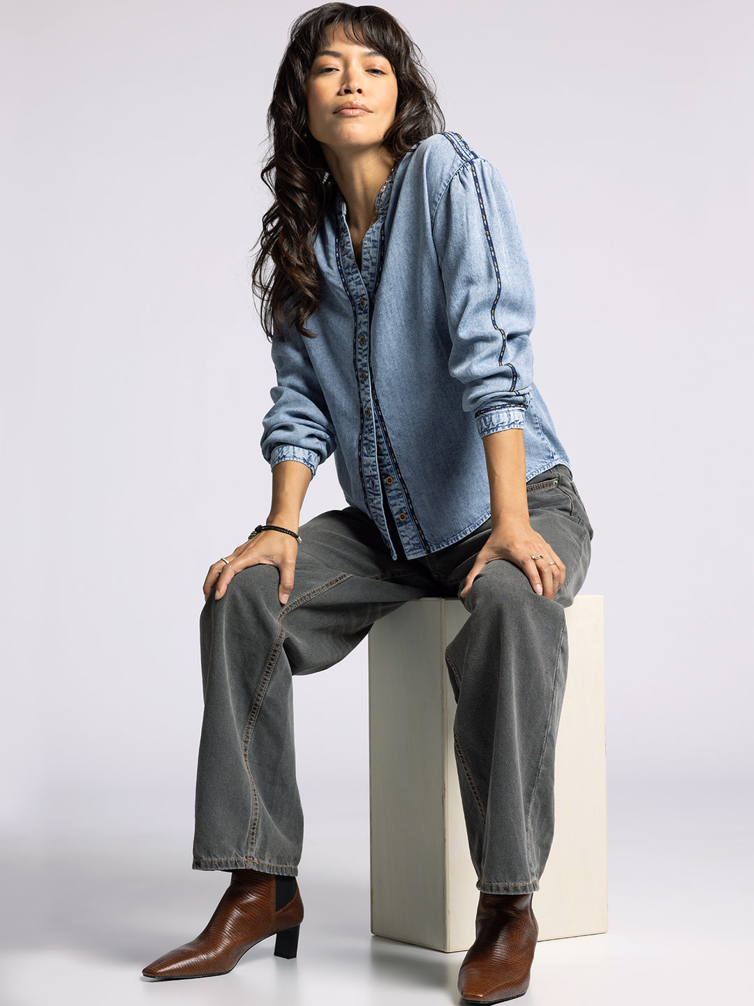 LETTIE DENIM WASH SHIRT