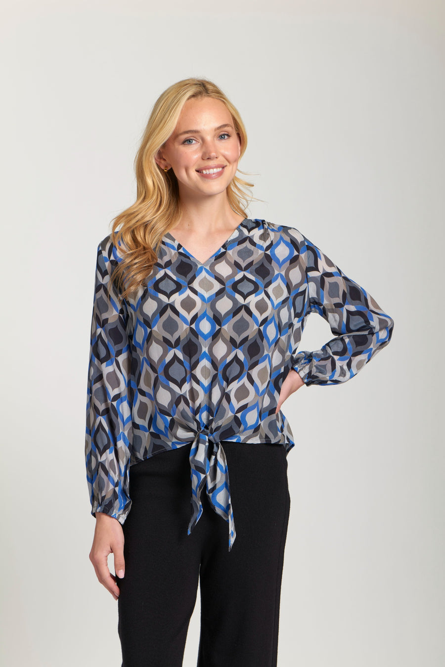 STEVIE DIAMOND PRINT TIE FRONT BLOUSE
