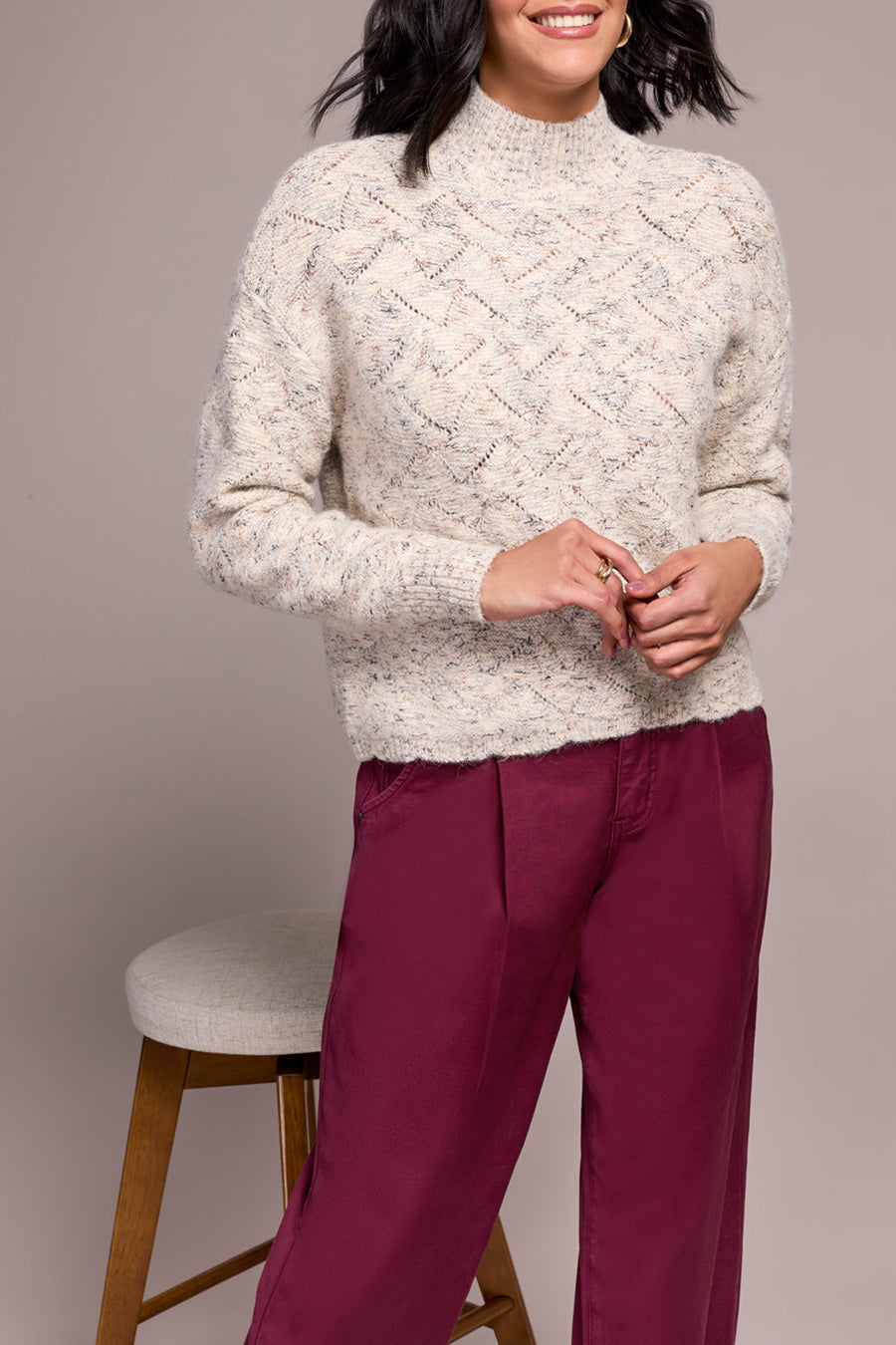 CREAM MARLED MOCK NECK SWEATER
