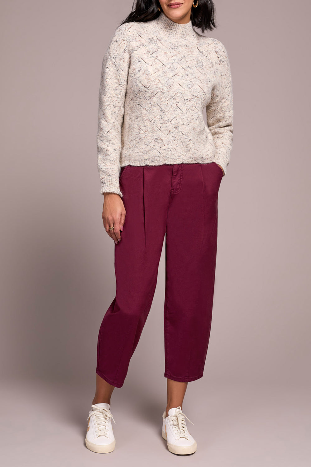 CREAM MARLED MOCK NECK SWEATER
