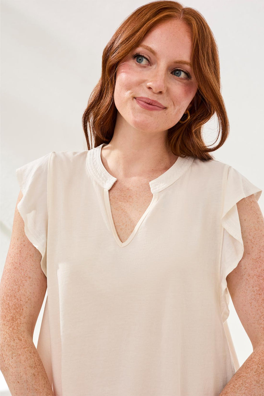 EGGSHELL MIXED MEDIA RUFFLE SLEEVE V-NECK TOP
