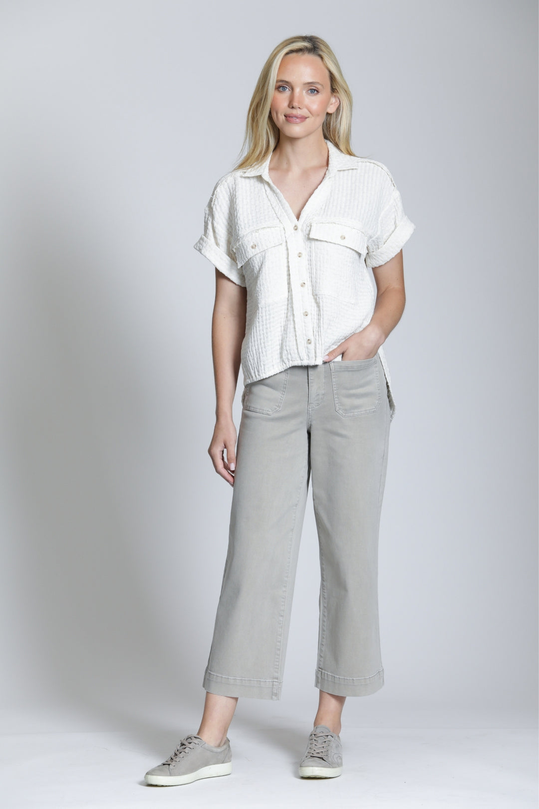 NATURAL BREEZY BUBBLE BLOUSE