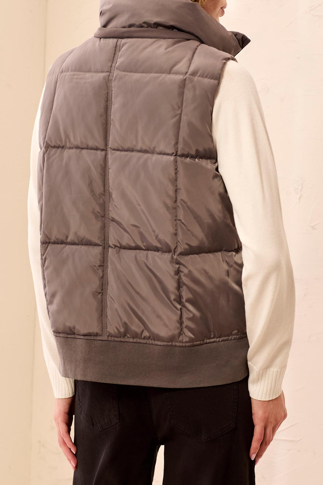 TORNADO HOODED QUILTED PUFFER VEST