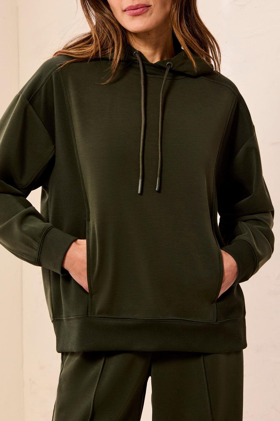 CEDAR GREEN DRAWSTRING KNIT HOODIE
