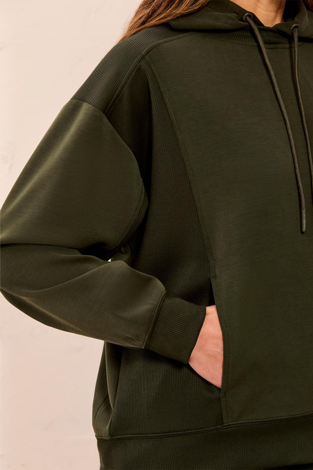 CEDAR GREEN DRAWSTRING KNIT HOODIE