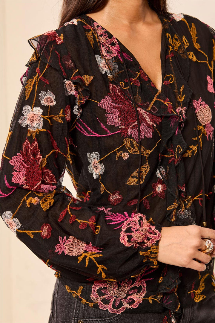LA MUSE FLORAL FRILL EMBROIDERED BLOUSE
