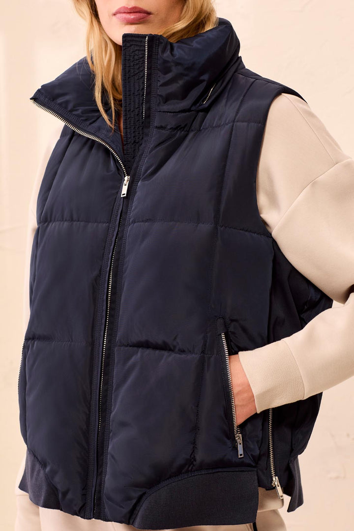 SAPPHIRE HOODED QUILTED PUFFER VEST