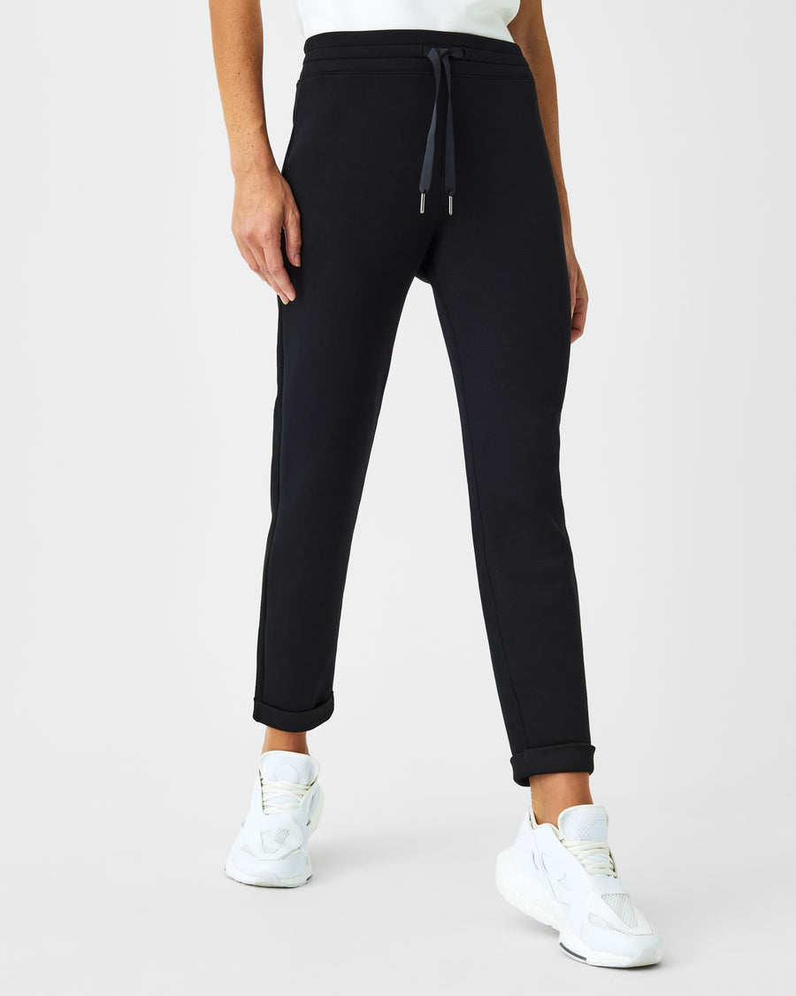 SPANX VERY BLACK AIRESSENTIALS TAPERED JOGGER PANT
