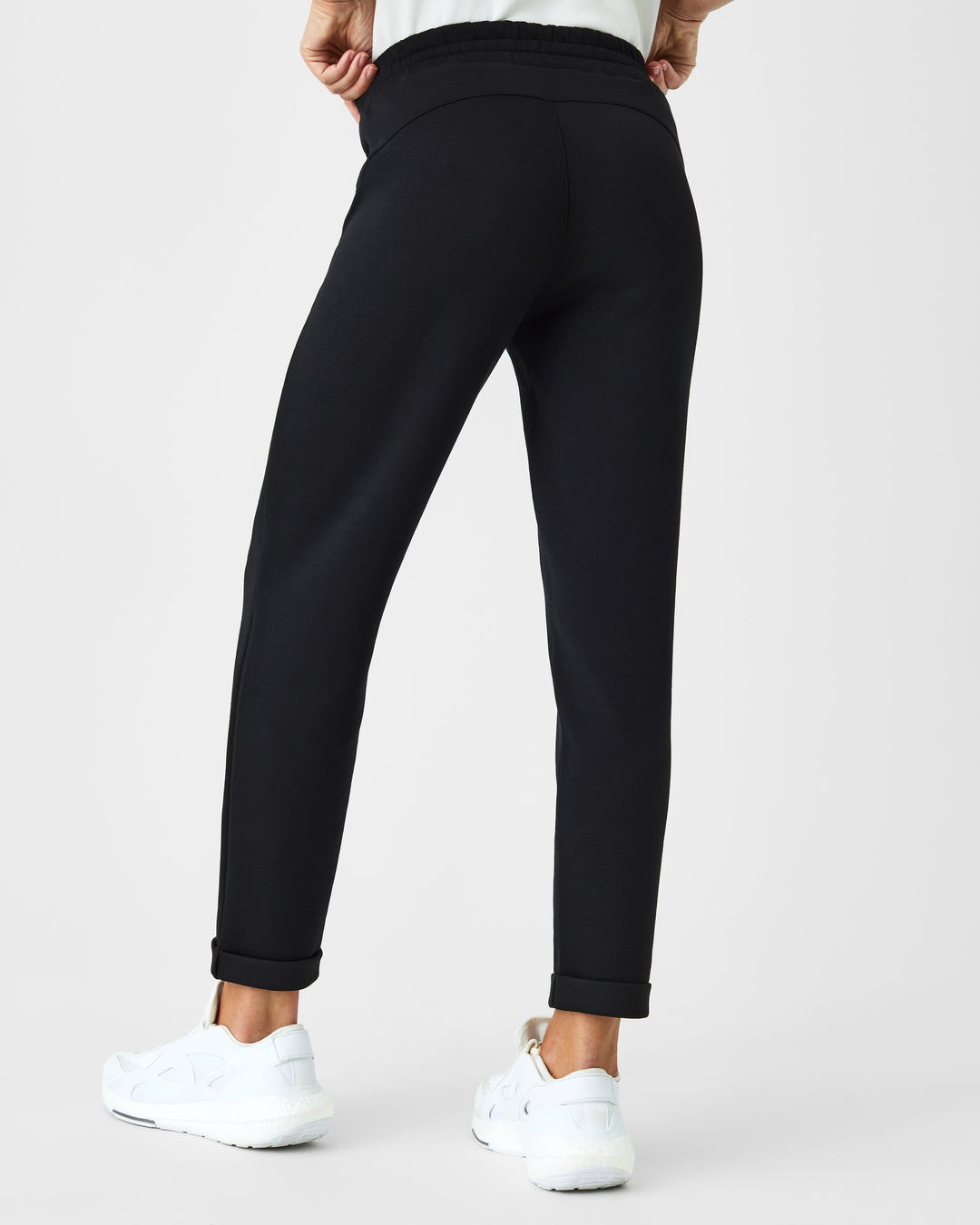 SPANX VERY BLACK AIRESSENTIALS TAPERED JOGGER PANT