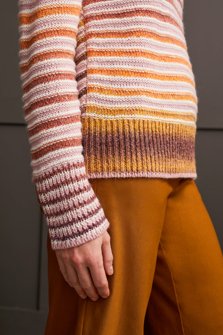 AUTUMN SUNSET STRIPE TURTLE NECK SWEATER